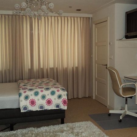 B&B Bosscheweg Tilburg Eksteriør bilde